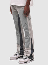 Distressed Patchwork Stretch Jeans